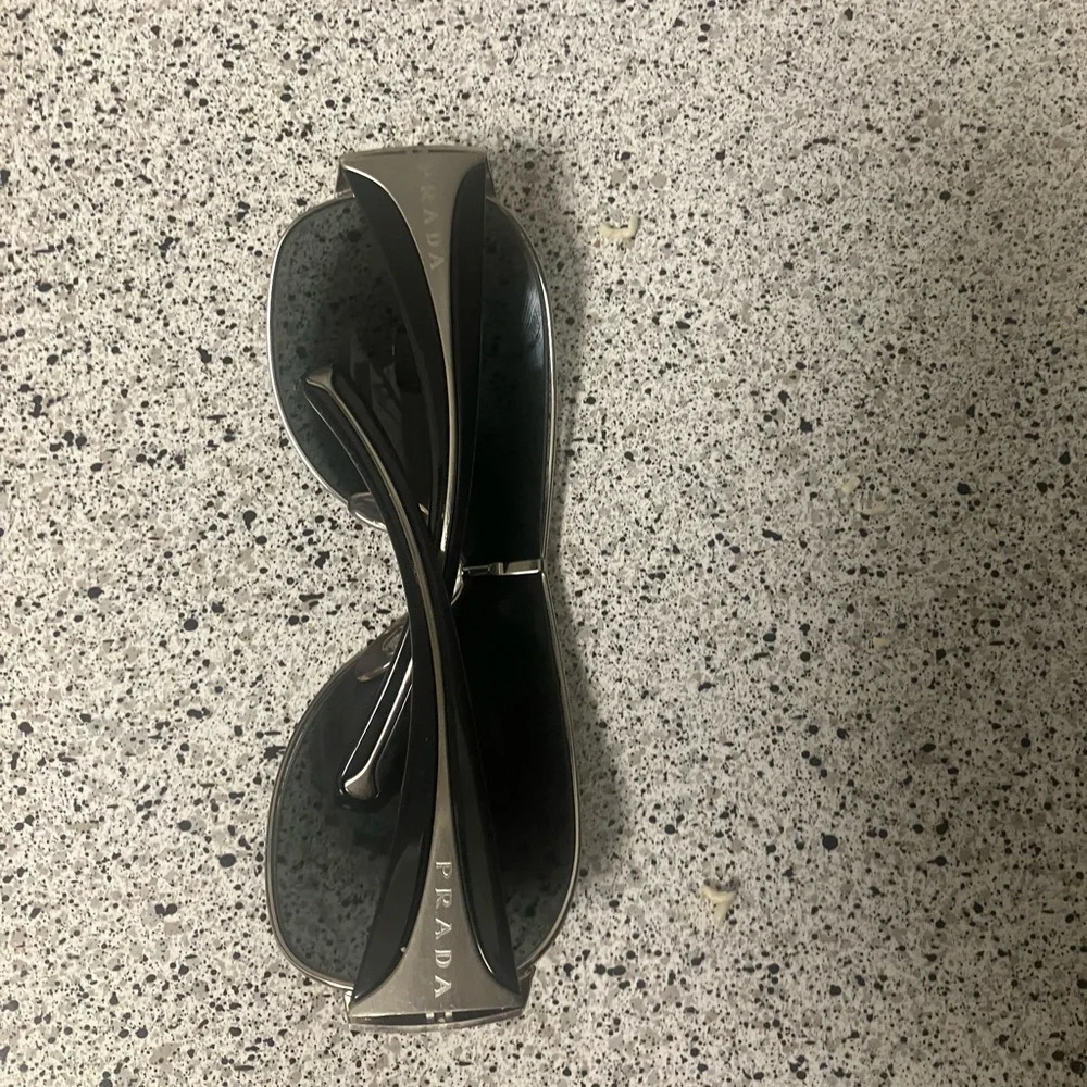 Prada glasses - Picture 3 of 3